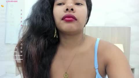 Snapshot of kaya_taraji chatting on 02/08/26, 03:32 online show from 02/08/26, 03:32