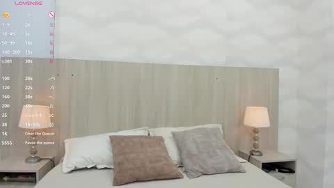 Snapshot of kaya_taraji chatting on 02/25/26, 03:27 online show from 02/25/26, 03:27