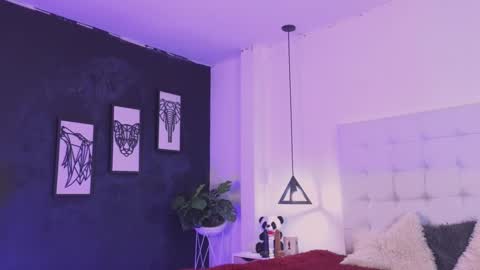 Cattleya stone online show from 03/09/25, 10:30