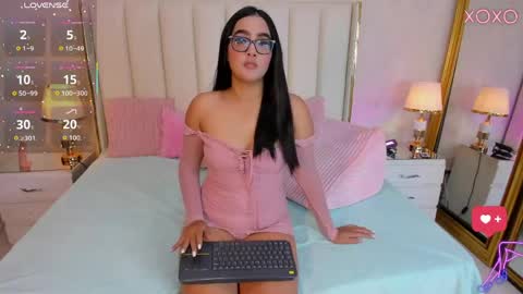 Snapshot of kayladavies_ chatting on 05/30/26, 08:28 kayladavies_ online show from 05/30/26, 08:28