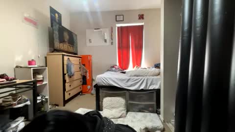 kaylagalaore online show from 04/27/26, 08:07