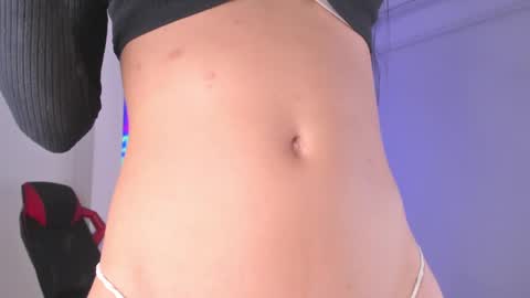 Snapshot of kayle______ chatting on 12/08/24, 07:00 INSTAjohedija online show from 12/08/24, 07:00