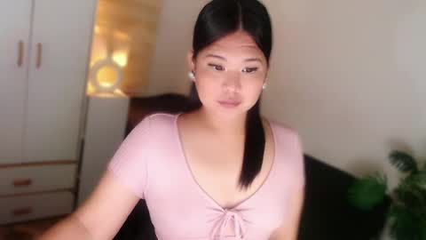 Snapshot of kayleepinay chatting on 06/28/26, 06:14 Y O U R F U T U R E K A Y L E E online show from 06/28/26, 06:14