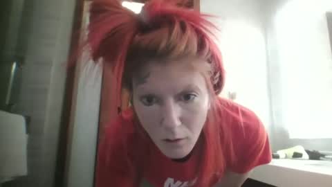 kayleerider32 online show from 12/14/25, 01:00