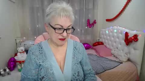 kaylesmoll online show from 03/06/25, 01:48