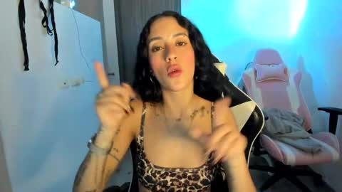 kaylie online show from 11/18/25, 11:15