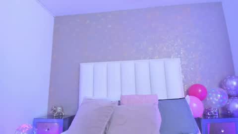 kayliebrooks online show from 04/25/26, 01:03