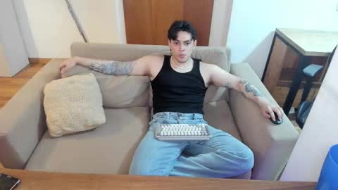 kaynn_b online show from 02/04/25, 02:17