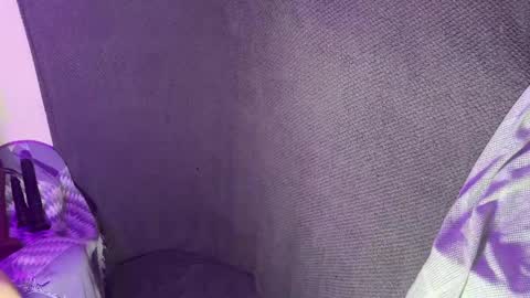 katie online show from 11/15/25, 03:19