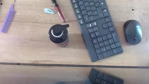 Snapshot of kaytlin_james chatting on 02/10/26, 11:47 K A I T L I N online show from 02/10/26, 11:47