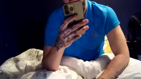 Snapshot of kayzmoney chatting on 10/22/25, 10:42 kayzmoney online show from 10/22/25, 10:42