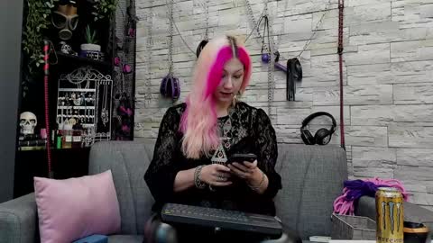 Miss Kazia online show from 12/13/24, 02:32