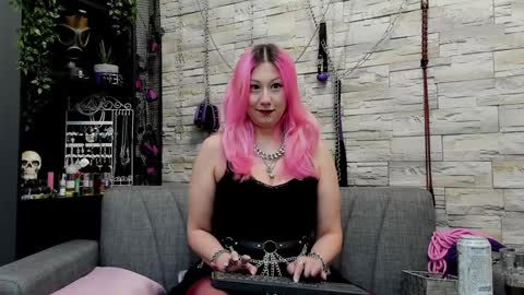 Miss Kazia online show from 02/05/25, 10:55