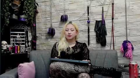 Miss Kazia online show from 10/10/25, 11:48