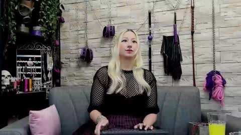 Miss Kazia online show from 10/20/25, 10:21