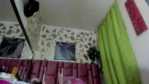 KAZSANDRAH online show from 11/22/25, 11:15