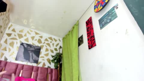 KAZSANDRAH online show from 12/19/25, 02:18