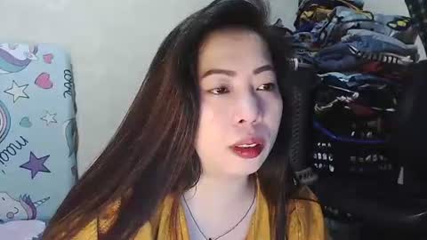 Kazzandra online show from 10/08/25, 08:39