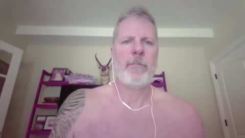 kc_cumming online show from 06/01/26, 05:14