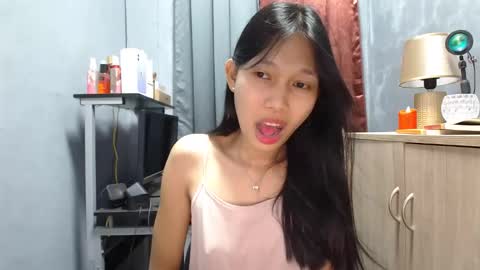 Its me Cora online show from 09/11/25, 04:56