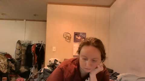 kcandler27 online show from 10/28/25, 01:53