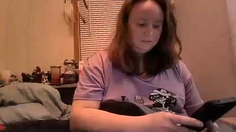 kcandler27 online show from 11/19/25, 04:56