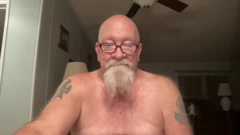 Snapshot of kcbace61760 chatting on 09/29/25, 04:28 kcbace61760 online show from 09/29/25, 04:28