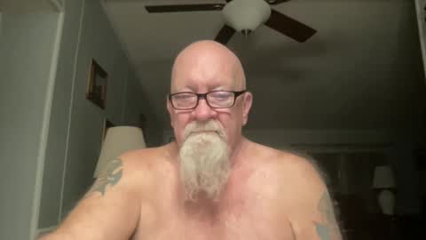 Snapshot of kcbace61760 chatting on 10/17/25, 12:47 kcbace61760 online show from 10/17/25, 12:47