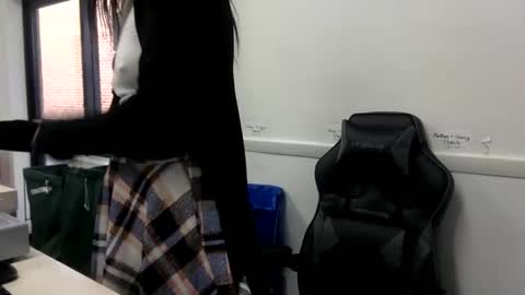 KCupCakes online show from 02/05/26, 05:17