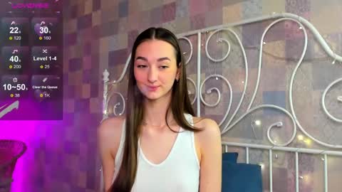 Snapshot of ke1ly_powell chatting on 02/06/25, 01:05 Kelly GMT 2 Su We Th Fr Sa 0300AM-09-00AM online show from 02/06/25, 01:05