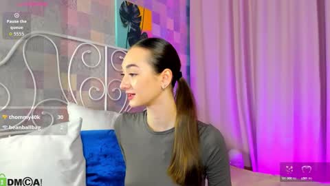 Snapshot of ke1ly_powell chatting on 09/27/25, 03:00 Kelly GMT 2 Su We Th Fr Sa 0300AM-09-00AM online show from 09/27/25, 03:00