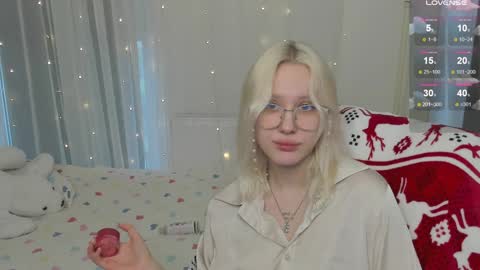 Seb Polly Roxy Jonny online show from 01/12/25, 05:24