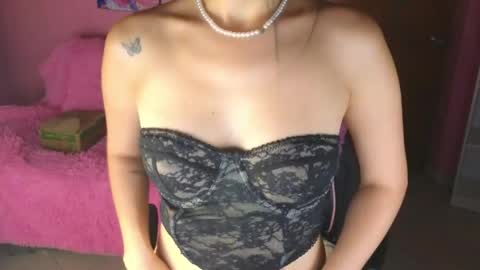 keeiity_moon online show from 04/17/26, 01:58