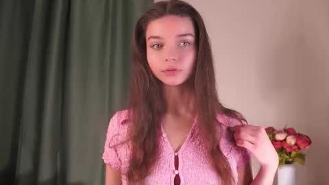 Snapshot of keenakosbab chatting on 02/26/26, 10:20 Lulu online show from 02/26/26, 10:20