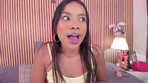 keeyla stone online show from 12/18/25, 09:43