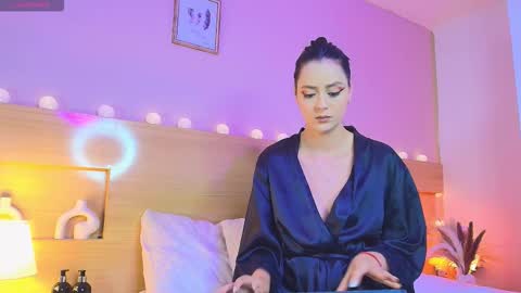 Keidance online show from 11/18/25, 09:19