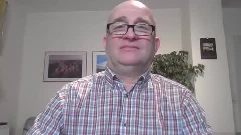 Snapshot of keilie1 chatting on 02/14/25, 10:47 keilie1 online show from 02/14/25, 10:47