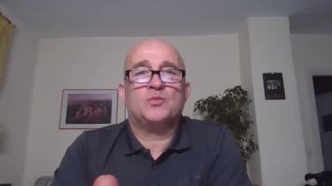 Snapshot of keilie1 chatting on 09/13/25, 09:14 keilie1 online show from 09/13/25, 09:14