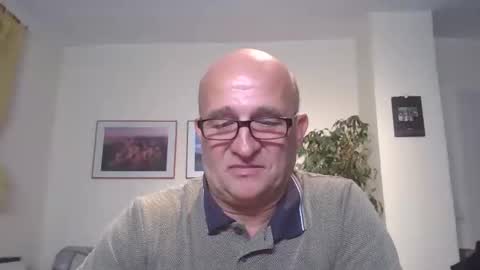 Snapshot of keilie1 chatting on 10/04/25, 09:24 keilie1 online show from 10/04/25, 09:24