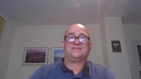 Snapshot of keilie1 chatting on 10/23/25, 08:29 keilie1 online show from 10/23/25, 08:29