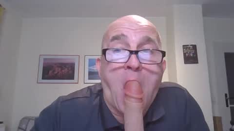 Snapshot of keilie1 chatting on 11/30/25, 10:14 keilie1 online show from 11/30/25, 10:14