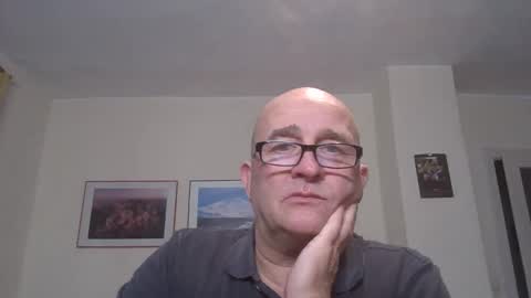 Snapshot of keilie1 chatting on 12/19/25, 10:06 keilie1 online show from 12/19/25, 10:06