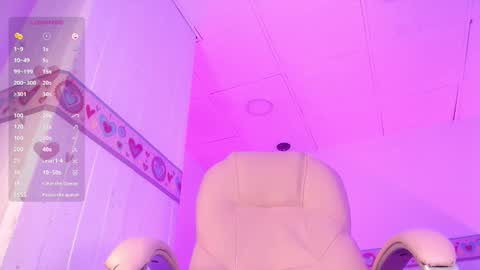 Snapshot of keily_gh1 chatting on 01/08/25, 07:13 KEILY  online show from 01/08/25, 07:13