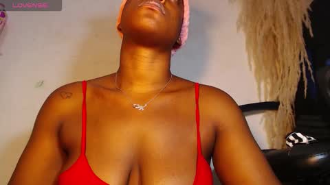 Keili online show from 09/28/25, 10:04