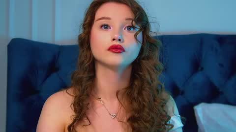 Keira online show from 04/23/26, 06:32