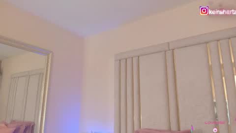keirahartz online show from 04/25/26, 11:57
