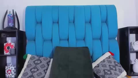 Snapshot of keiralennox chatting on 12/29/24, 12:45   online show from 12/29/24, 12:45