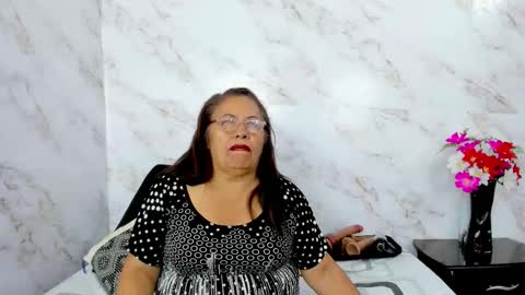   online show from 11/06/25, 12:06