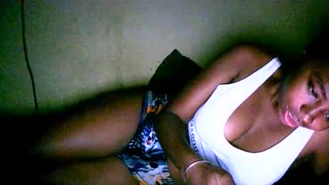 Snapshot of keisha759446 chatting on 12/19/25, 06:42 keisha759446 online show from 12/19/25, 06:42