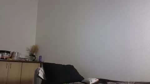 Mark online show from 12/17/25, 05:24